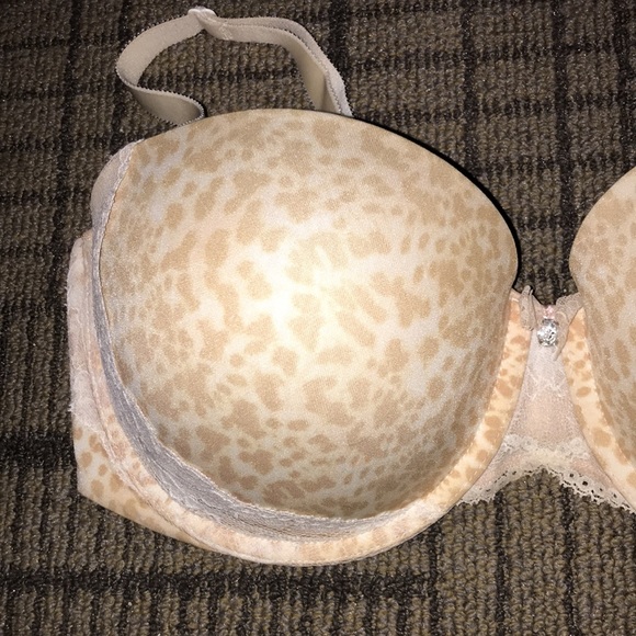 Demi Styled Bra - Picture 2 of 9